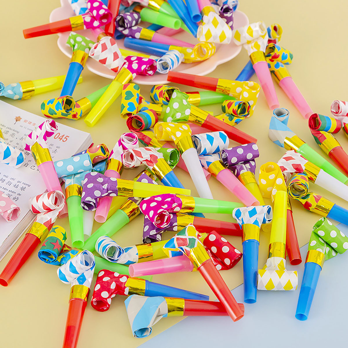 30PCS Colorful Whistles Toy Fu - Kids Toys Easter recension och pris